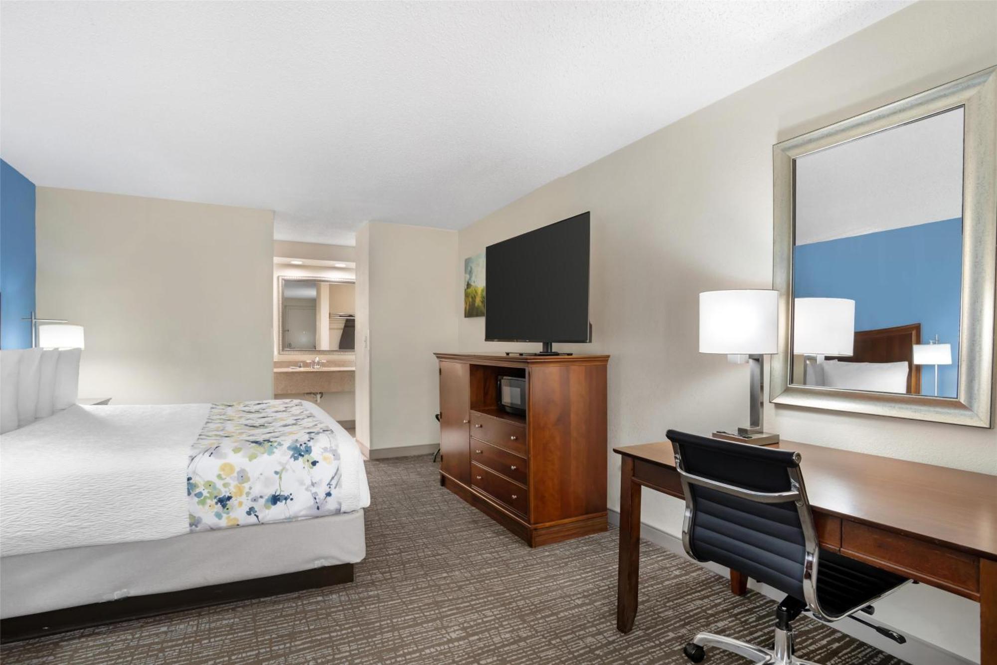 Best Western Inn & Suites Monroe Eksteriør bilde